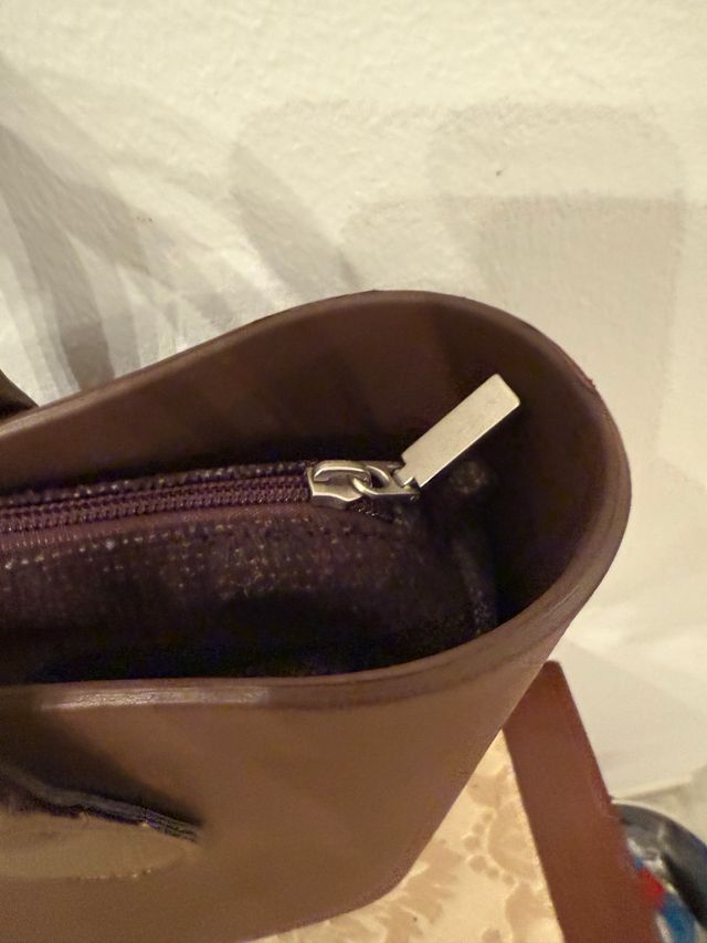 Bolso O bag marrón y dorado