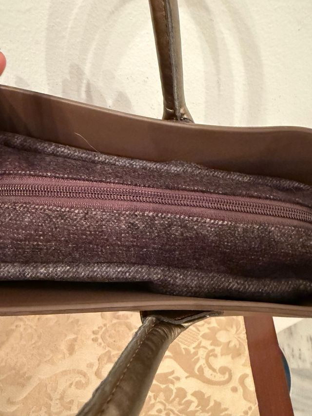 Bolso O bag marrón y dorado