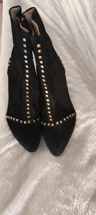 Botines Zara Negro Tachuelas Talla 38