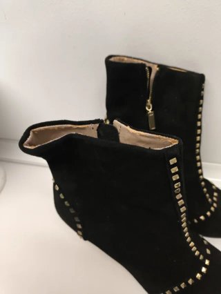 Botines Zara Negro Tachuelas Talla 38