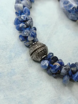 Bracciale con pietre blu e argento