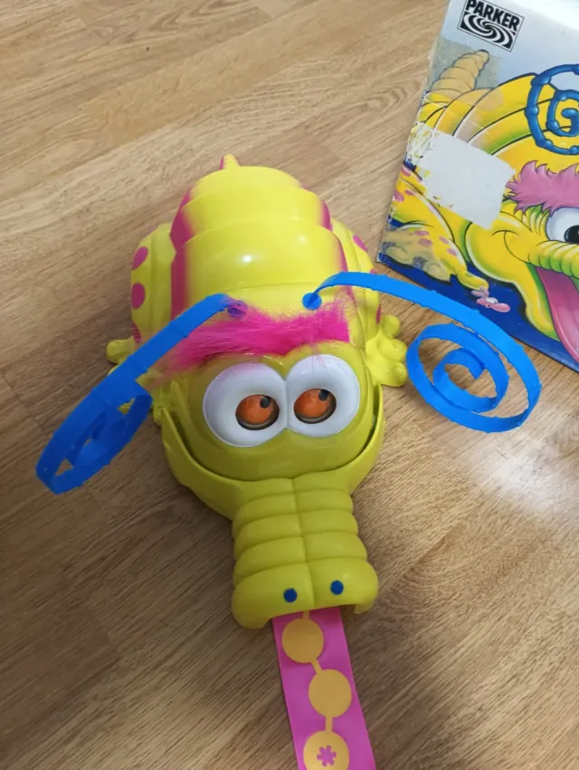 Juego Dragón Tragón Años 90 Parker. Pilas incluida