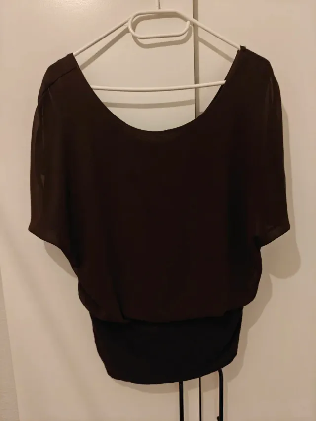 Blusa teenager color berenjena