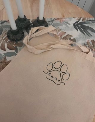 Bolsa Tote Artesanal Huella Perro Amor Beige