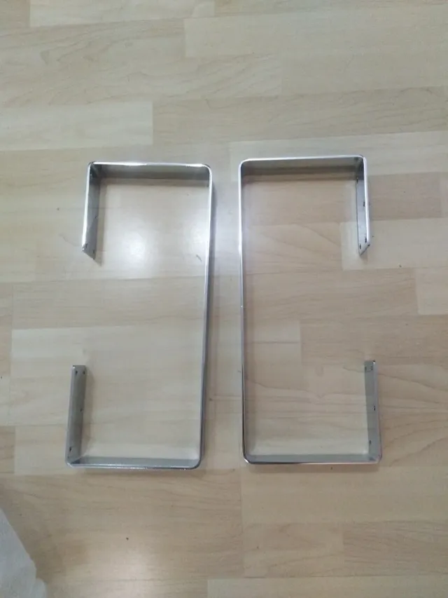 Patas de acero inoxidable