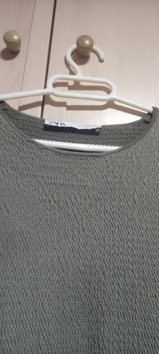 Vestido Zara verde militar talla S