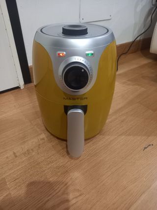 Friggitrice ad Aria Calda Master Gialla