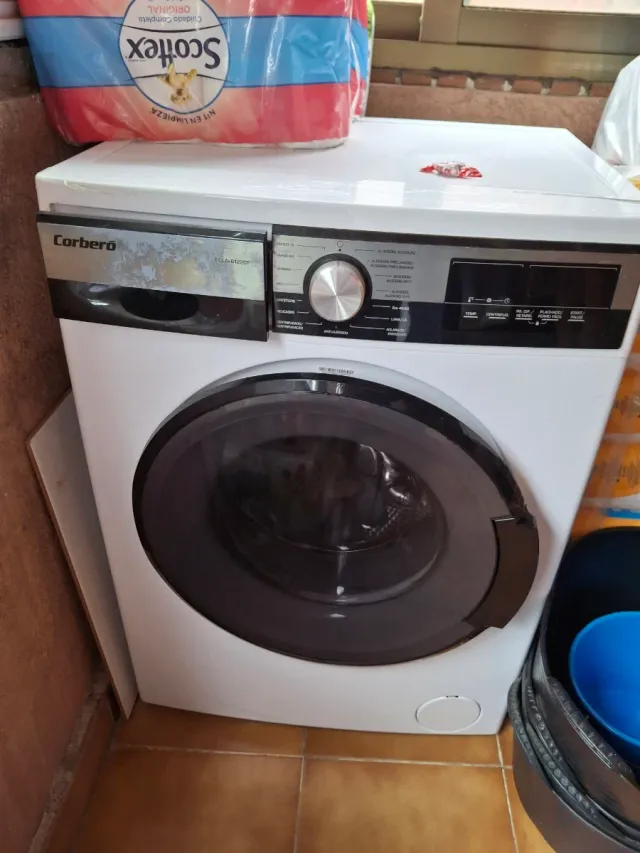 Lavadora Corbero Carga Frontal Blanca, 4 kg en gar