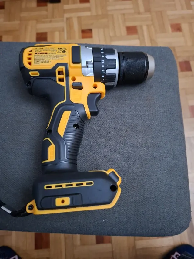 Atornillador DeWalt 20V Brushless