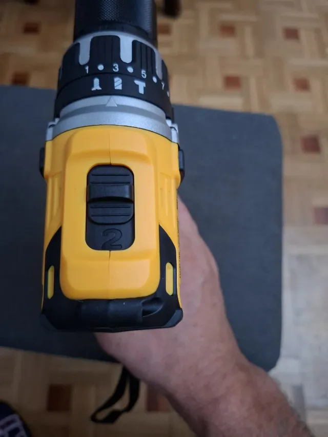 Atornillador DeWalt 20V Brushless