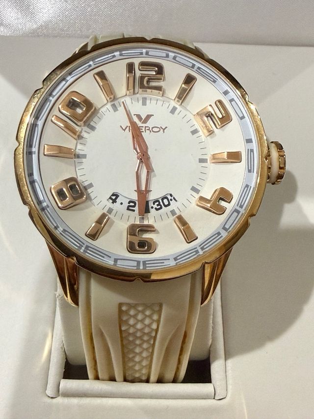 Reloj Viceroy para mujer.