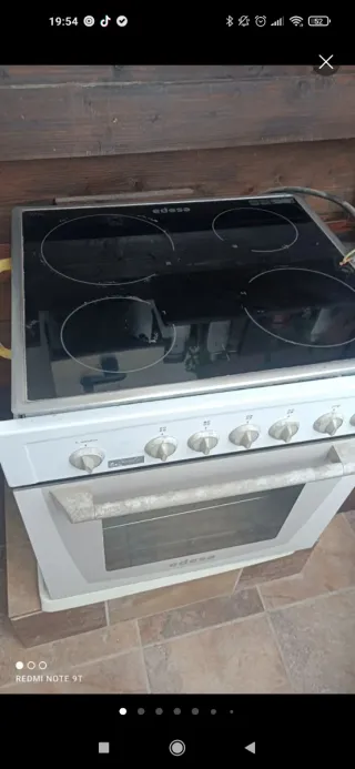 Cocina eléctrica Edesa con horno