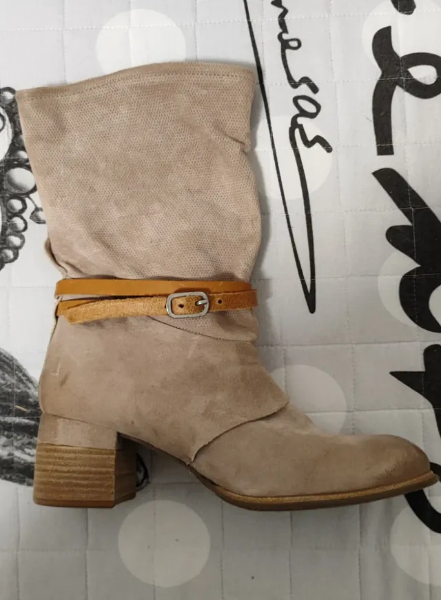 Botas AS98 Talla 40 Beige