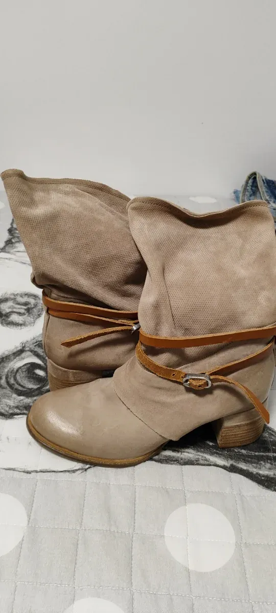 Botas AS98 Talla 40 Beige