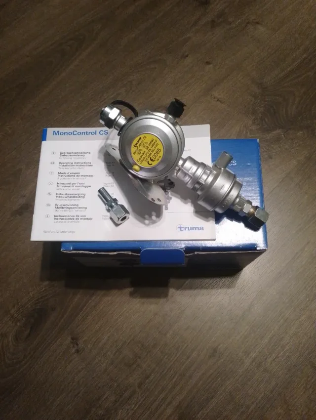 Regulador Gas Truma MonoControl CS