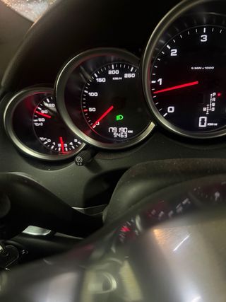 Porsche Cayenne 2014