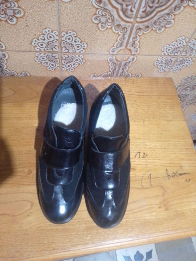 Zapatos negros