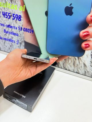 Samsung Galaxy Z Flip6 256GB Plata