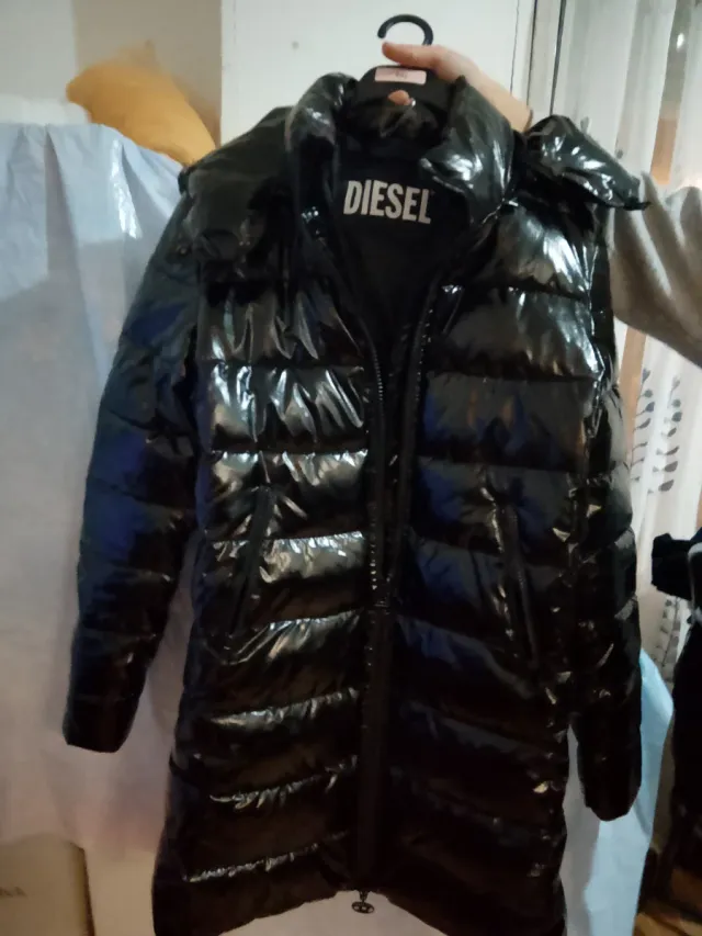 Parka Diesel Negra Talla S