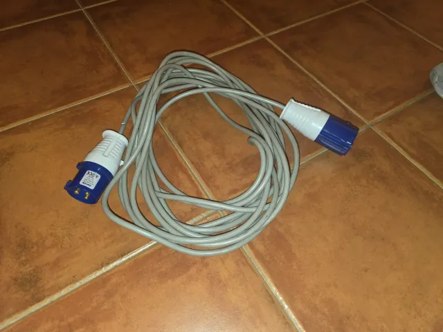 Enchufe ZNPON 250V IP44