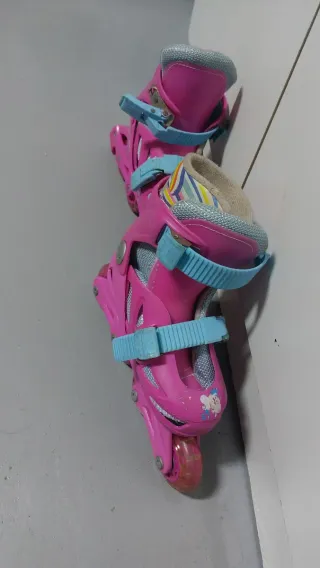 Patines en línea Barbie rosas
