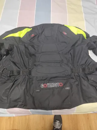 Chaqueta Moto Negra con Protecciones