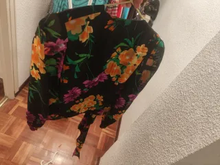 Blusa cruzada floral vintage