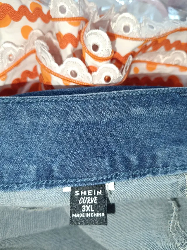 Falda vaquera elástica Curve talla 3XL