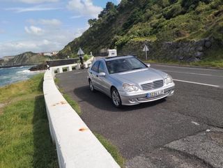 Mercedes-Benz Clase220 B 2005