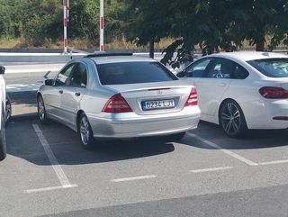 Mercedes-Benz Clase220 B 2005