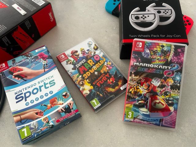 Nintendo Switch OLED + Accesorios + Juegos