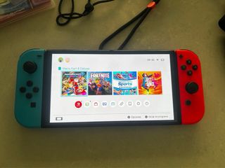 Nintendo Switch OLED + Accesorios + Juegos