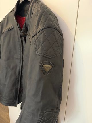 Chaqueta moto de piel Triumph Talla XL