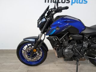YAMAHA MT 07 2024