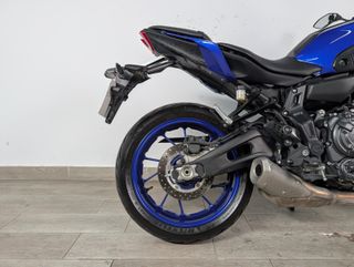 YAMAHA MT 07 2024