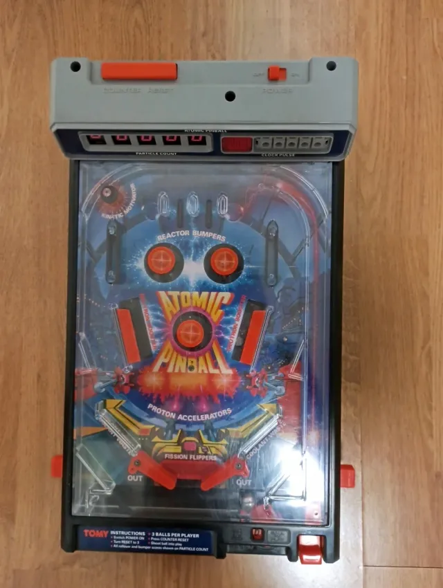 Pinball Tomy Atomic años 90. Incluye 4 pilas D