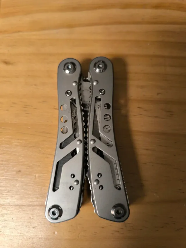 Pinze multiuso in acciaio inossidabile