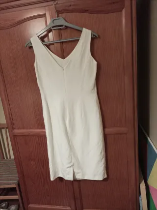 Vestido blanco sin mangas