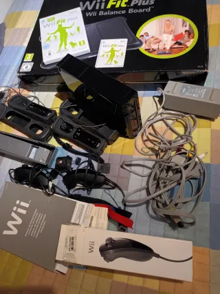 Nintendo Wii Fit Plus con Accesorios