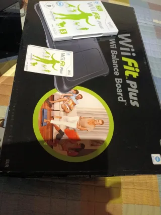Nintendo Wii Fit Plus con Accesorios