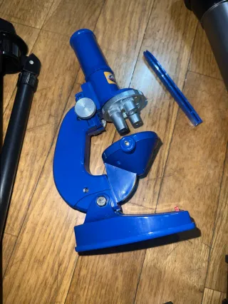 Telescopio y Microscopio de Ciencia