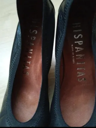 Zapatos de tacón Hispanitas. Número 38