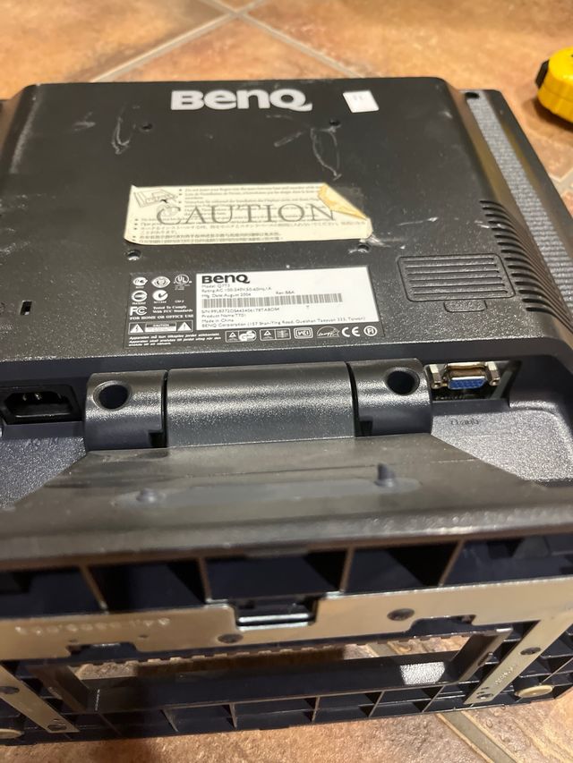 Monitor BenQ T701 Plata y Negro