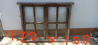 Puertas y ventanas de madera