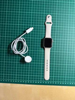 Apple Watch Series 9 41mm Plata, 97% salud bateria