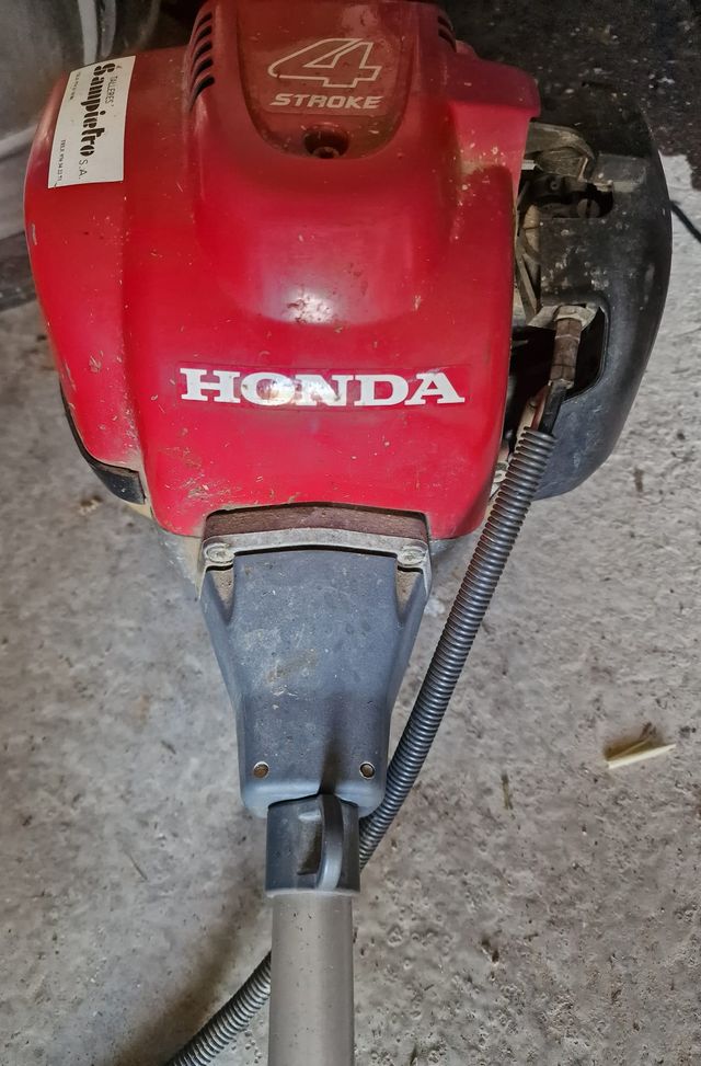 Desbrozadora Honda Stroke 4