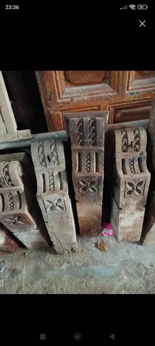 Lote de 5 ménsulas antiguas el precio es por unida