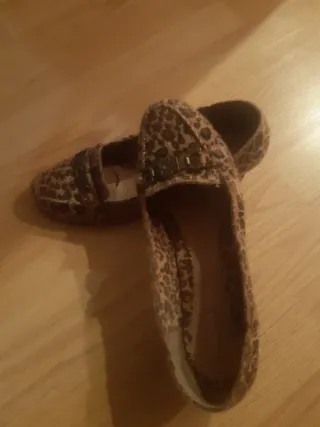 Zapatos de vestir tacón bajo cómodos y 5 cada uno