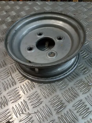 Llanta de 8 pulgadas para remolque