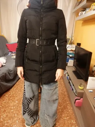 Chaqueta plumífero mujer negra